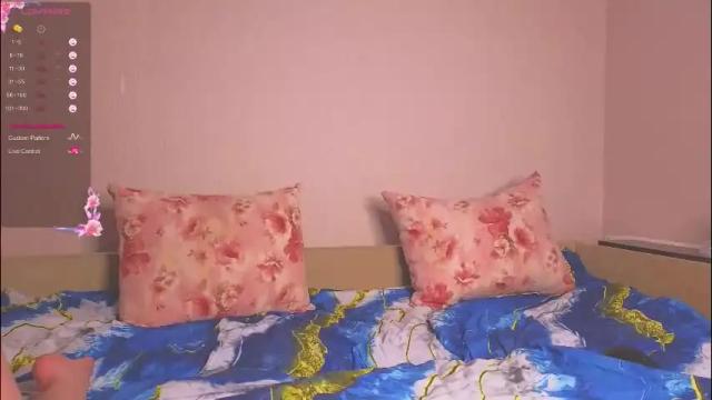 Image 11 of juicy_couple333 Stream on Chaturbate on 2 months ago