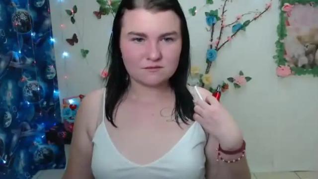 Image 2 of juicy_mary Stream on Chaturbate on 17 months ago