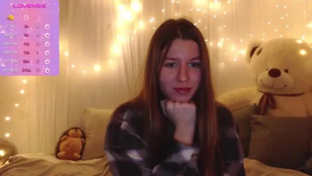 Image 8 of juicy_mystery Stream on Chaturbate on 16 months ago