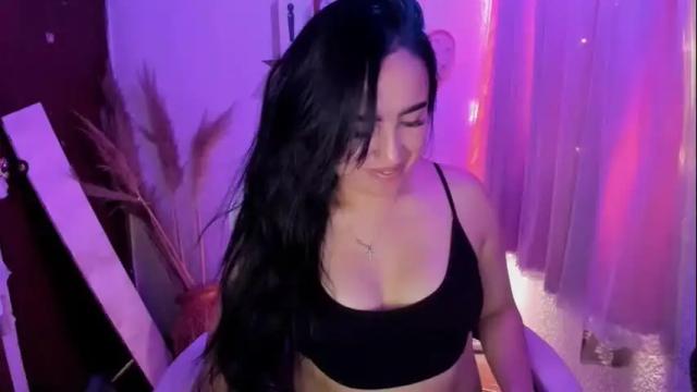 Image 8 of juicy_peach_ass Stream on Chaturbate on 13 days ago
