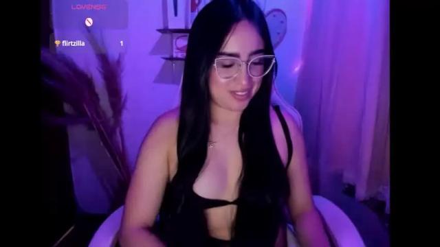 Image 11 of juicy_peach_ass Stream on Chaturbate on 11 days ago
