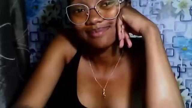 Image 12 of juicy_vegas Stream on Chaturbate on 19 months ago