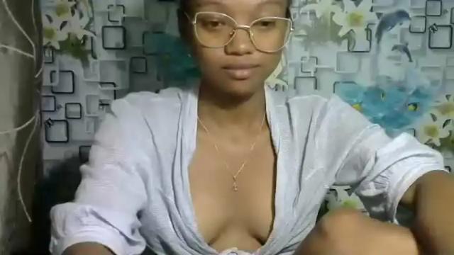 Image 8 of juicy_vegas Stream on Chaturbate on 19 months ago