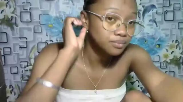 Image 6 of juicy_vegas Stream on Chaturbate on 19 months ago