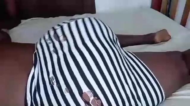 Image 3 of juicybooty_001 Stream on Chaturbate on 1 month ago
