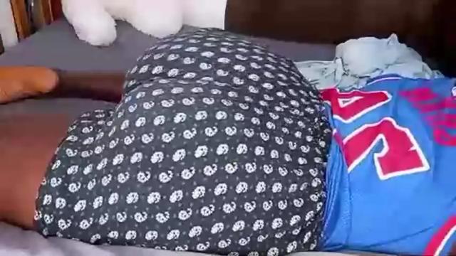 Image 2 of juicybooty_001 Stream on Chaturbate on 28 days ago