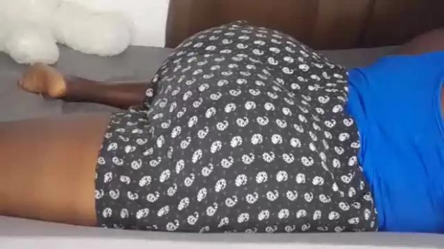 Image 2 of juicybooty_001 Stream on Chaturbate on 2 months ago