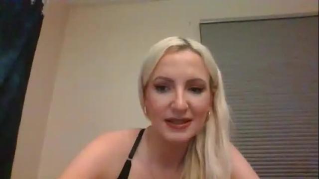 Image 6 of juicyjade2333 Stream on Chaturbate on 2 days ago