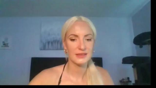 Image 3 of juicyjade2333 Stream on Chaturbate on 2 months ago