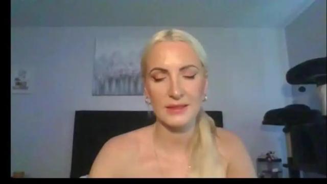 Image 12 of juicyjade2333 Stream on Chaturbate on 2 months ago
