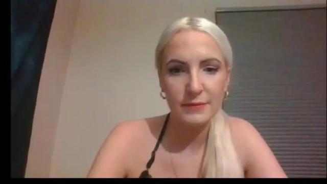 Image 6 of juicyjade2333 Stream on Chaturbate on 4 months ago