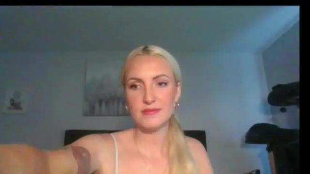 Image 4 of juicyjade2333 Stream on Chaturbate on 1 month ago