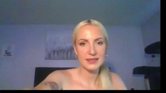 Image 12 of juicyjade2333 Stream on Chaturbate on 1 month ago