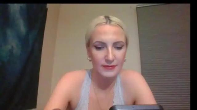 Image 2 of juicyjade2333 Stream on Chaturbate on 4 months ago