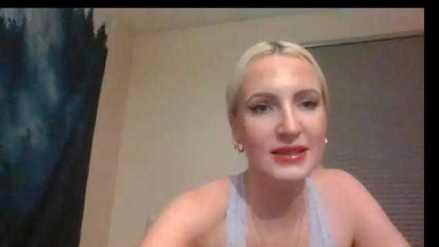 Image 4 of juicyjade2333 Stream on Chaturbate on 4 months ago