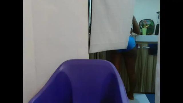 Image 12 of juicyxpink Stream on Chaturbate on 23 days ago