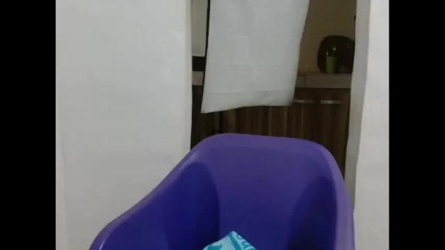 Image 4 of juicyxpink Stream on Chaturbate on 6 days ago