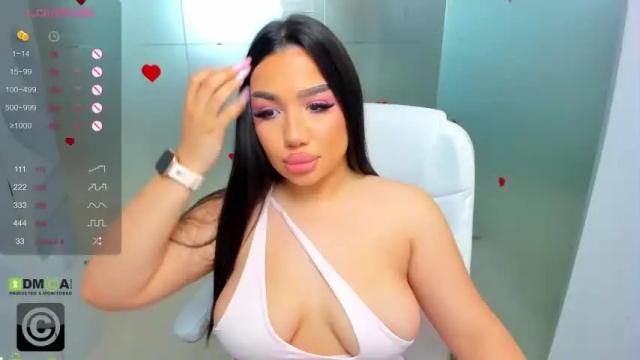 Image 8 of juicyy_queen Stream on Chaturbate on 14 months ago