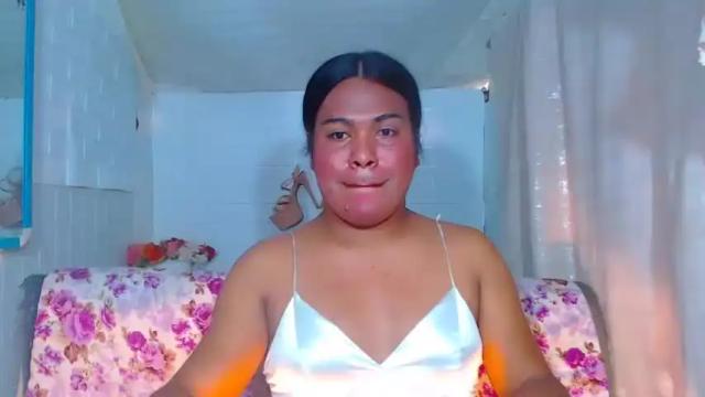Image 10 of juicyzoey Stream on Chaturbate on 16 months ago