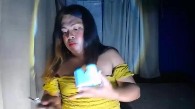 Image 4 of juicyzoey Stream on Chaturbate on 14 months ago
