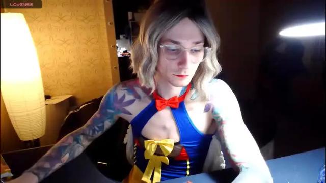 Thumbnail 3, juleea_doll's Stream at Chaturbate, 1 month ago