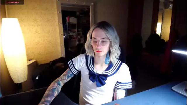 Image 7 of juleea_doll Stream on Chaturbate on 27 days ago