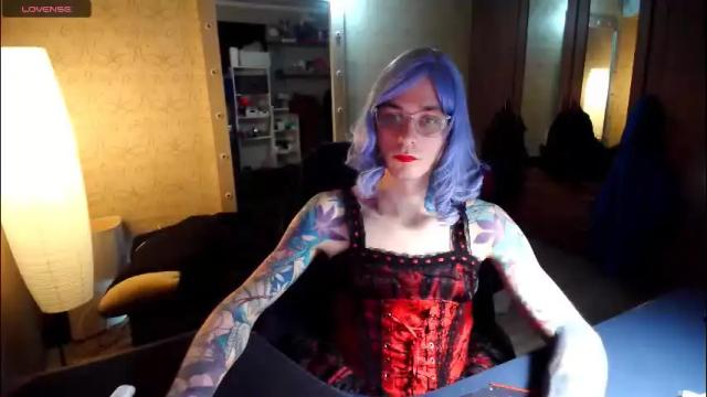 Image 12 of juleea_doll Stream on Chaturbate on 13 days ago