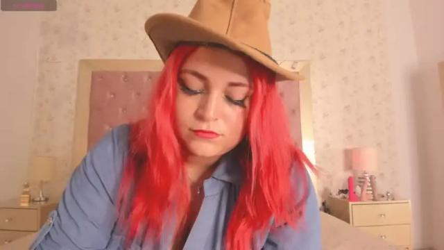 Image 3 of juleejoel Stream on Chaturbate on 13 months ago