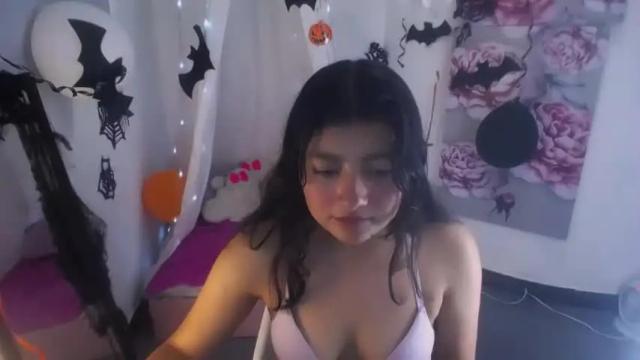 Image 8 of jules_castle Stream on Chaturbate on 19 months ago