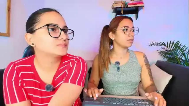 Image 10 of jules_n_gia Stream on Chaturbate on 2 months ago