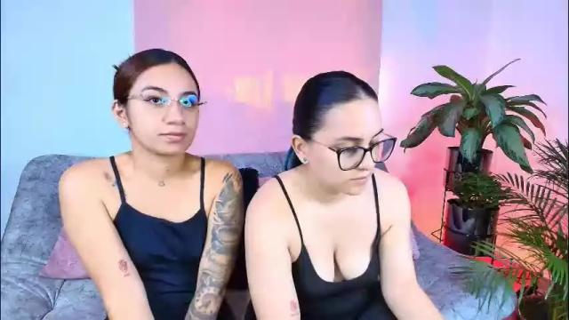 Image 6 of jules_n_gia Stream on Chaturbate on 7 days ago
