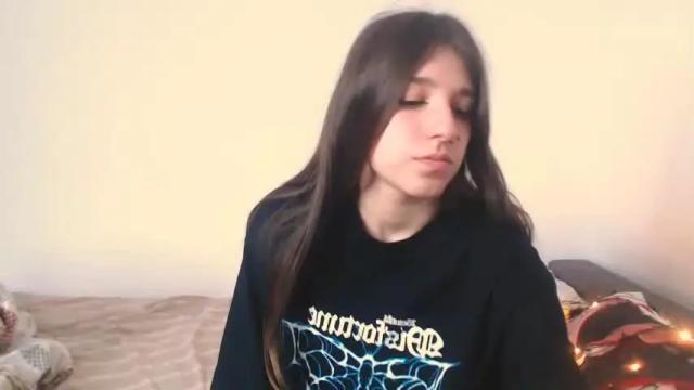 Image 8 of julesfeet1 Stream on Chaturbate on 17 months ago
