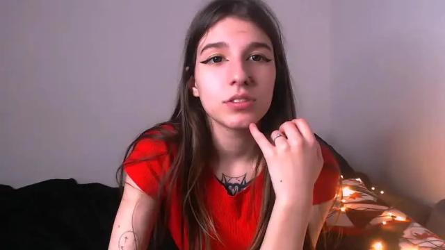 Image 12 of julesfeet1 Stream on Chaturbate on 16 months ago