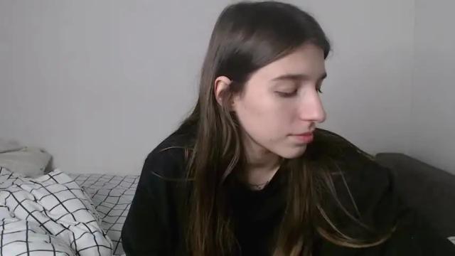 Image 4 of julesfeet1 Stream on Chaturbate on 16 months ago