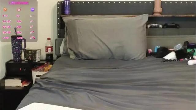 Image 2 of julesssnextdoor Stream on Chaturbate on 1 month ago