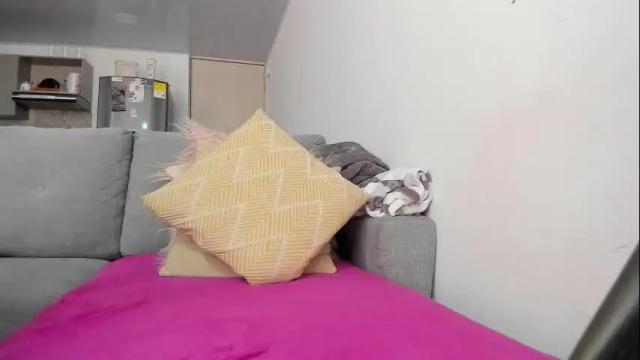 Image 11 of julessy_bonny Stream on Chaturbate on 2 months ago