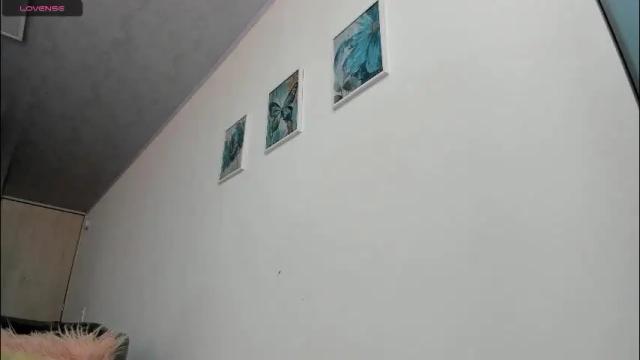 Image 6 of julessy_bonny Stream on Chaturbate on 2 months ago