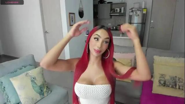 Image 8 of julessy_bonny Stream on Chaturbate on 1 month ago