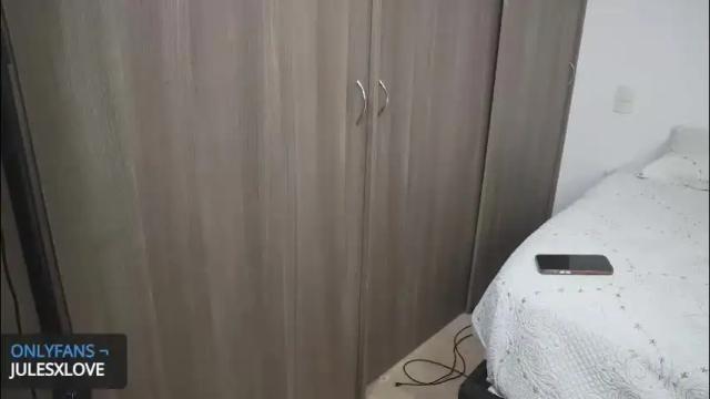 Image 11 of julesxdann Stream on Chaturbate on 2 days ago