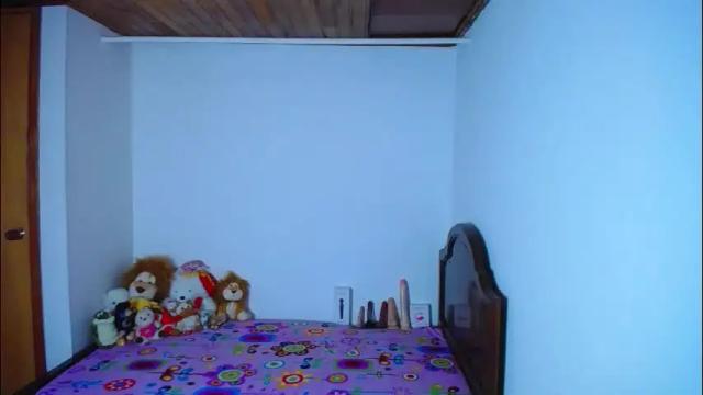 Image 3 of juli05star Stream on Chaturbate on 3 days ago