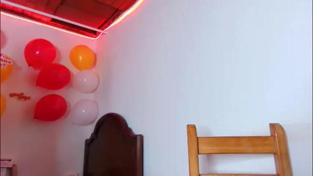 Image 4 of juli05star Stream on Chaturbate on 1 day ago