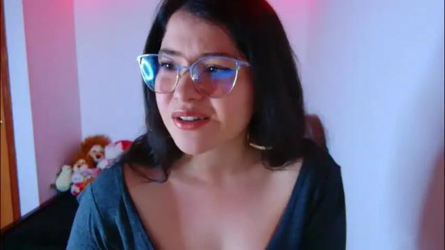 Image 12 of juli05star Stream on Chaturbate on 2 months ago