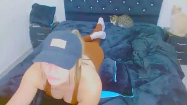 Image 10 of juli_69 Stream on Chaturbate on 1 month ago