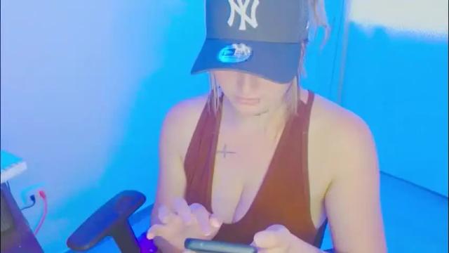 Image 7 of juli_69 Stream on Chaturbate on 1 month ago