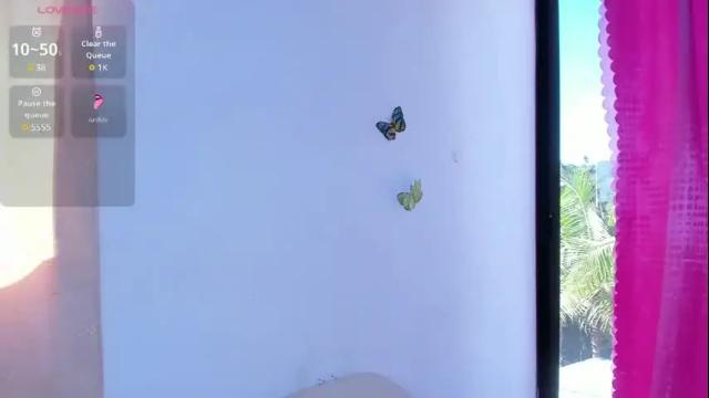Image 6 of juli_castillos Stream on Chaturbate on 15 days ago