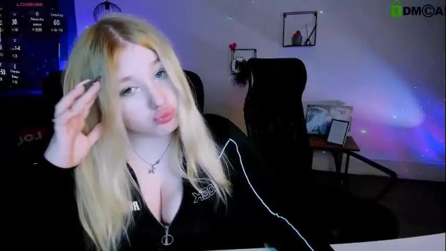 Thumbnail 1, juli_kisss's Stream at Chaturbate, 1 month ago