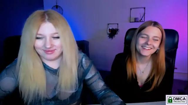 Image 6 of juli_kisss Stream on Chaturbate on 1 month ago