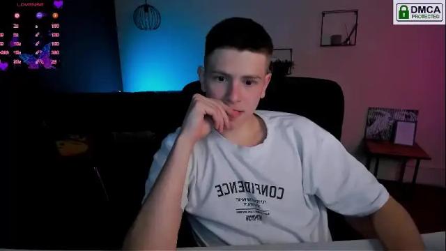 Thumbnail 1, juli_kisss's Stream at Chaturbate, 1 month ago