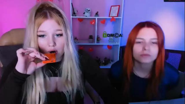 Image 12 of juli_kisss Stream on Chaturbate on 1 month ago