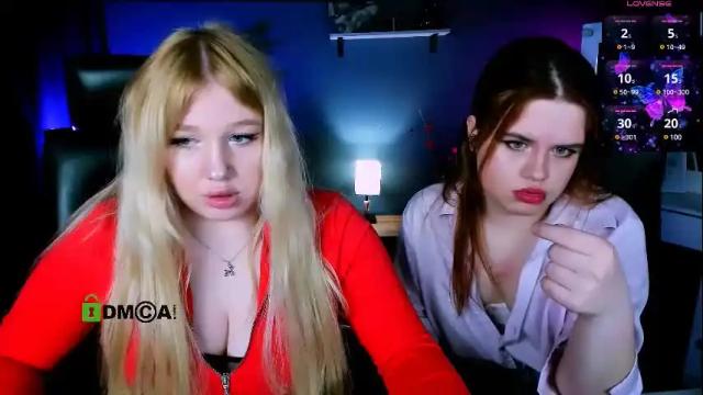 Image 3 of juli_kisss Stream on Chaturbate on 1 month ago
